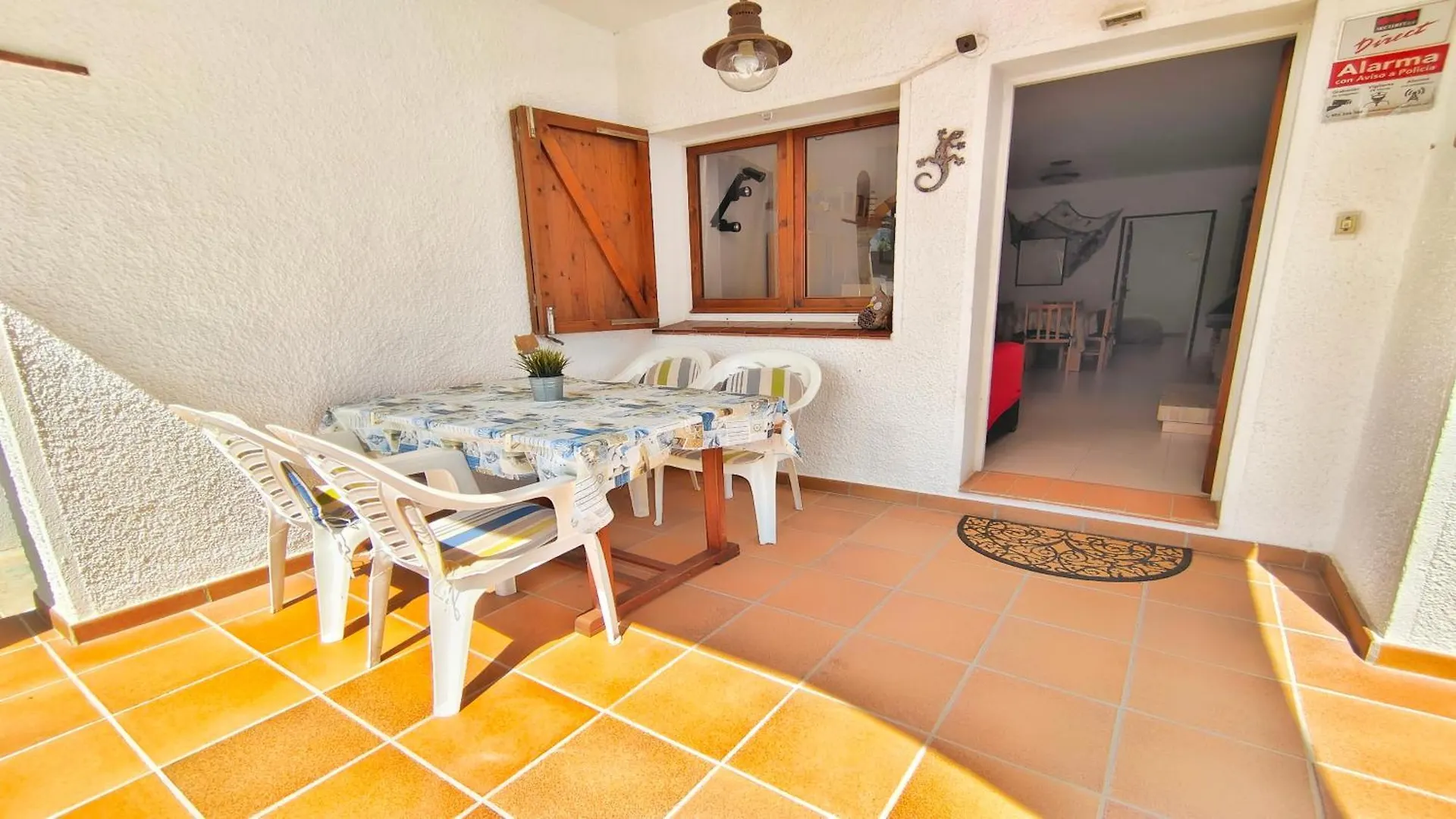 Дом отдыха Vacay Villa Rosy, Sol Y Relax En La Costa Brava, Ля Эскала